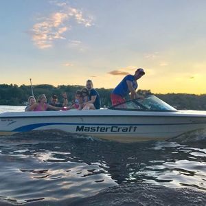 Meet your Posher, Tom